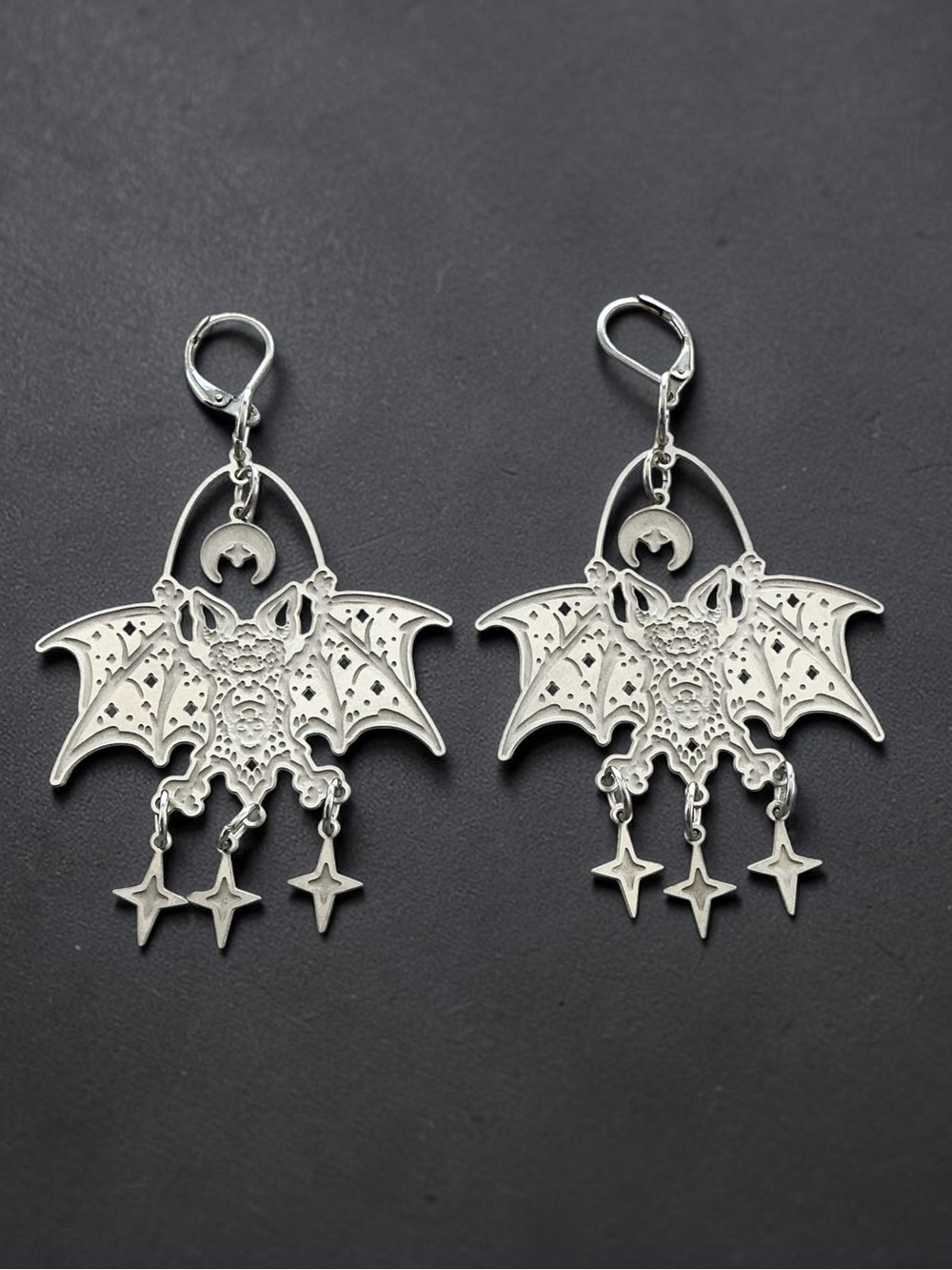 🆕 Vampire Bat with Moon and Stars Laser Etched Earrings